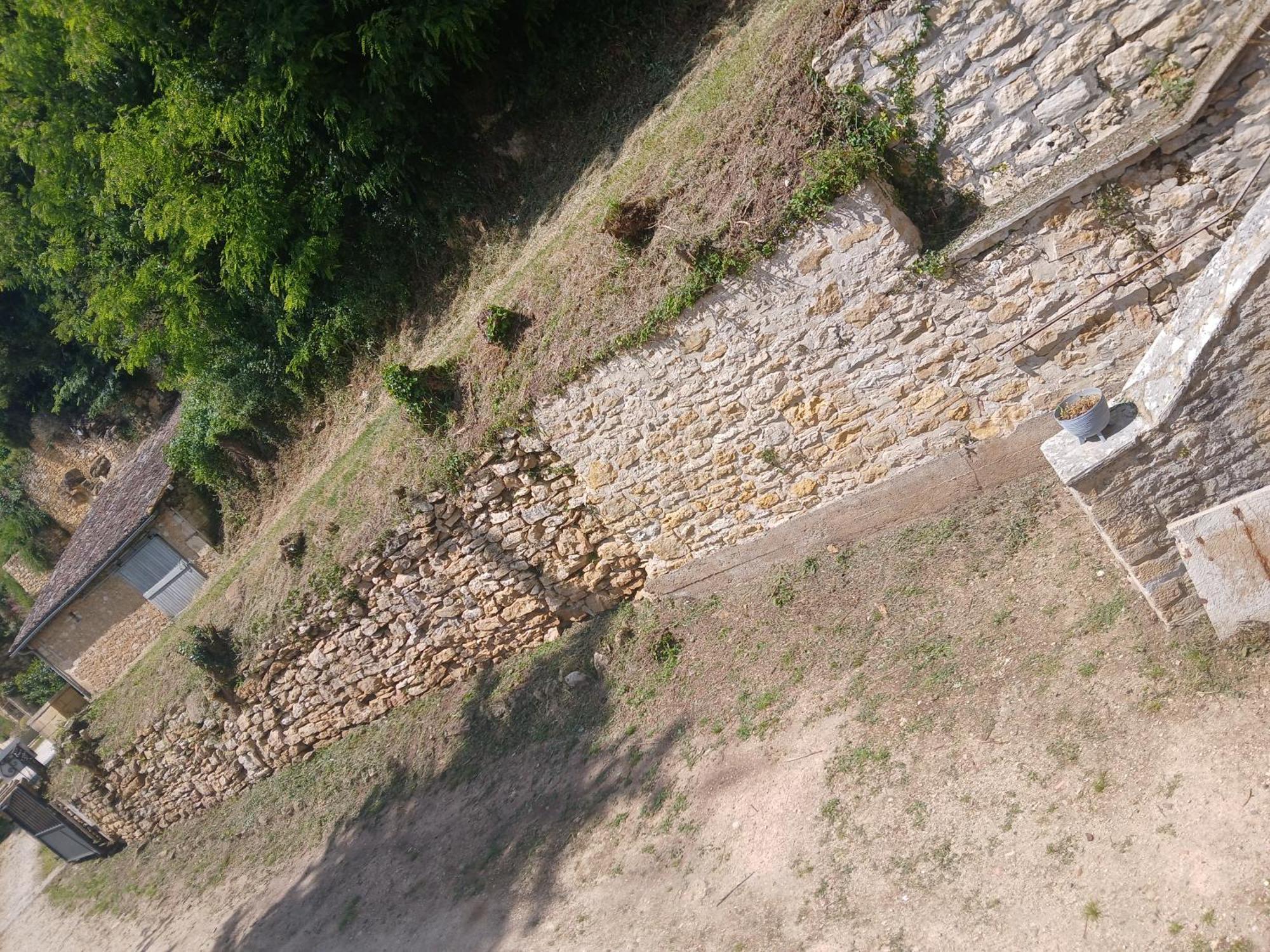 Chambre Tout Confort Beynac-et-Cazenac Bagian luar foto